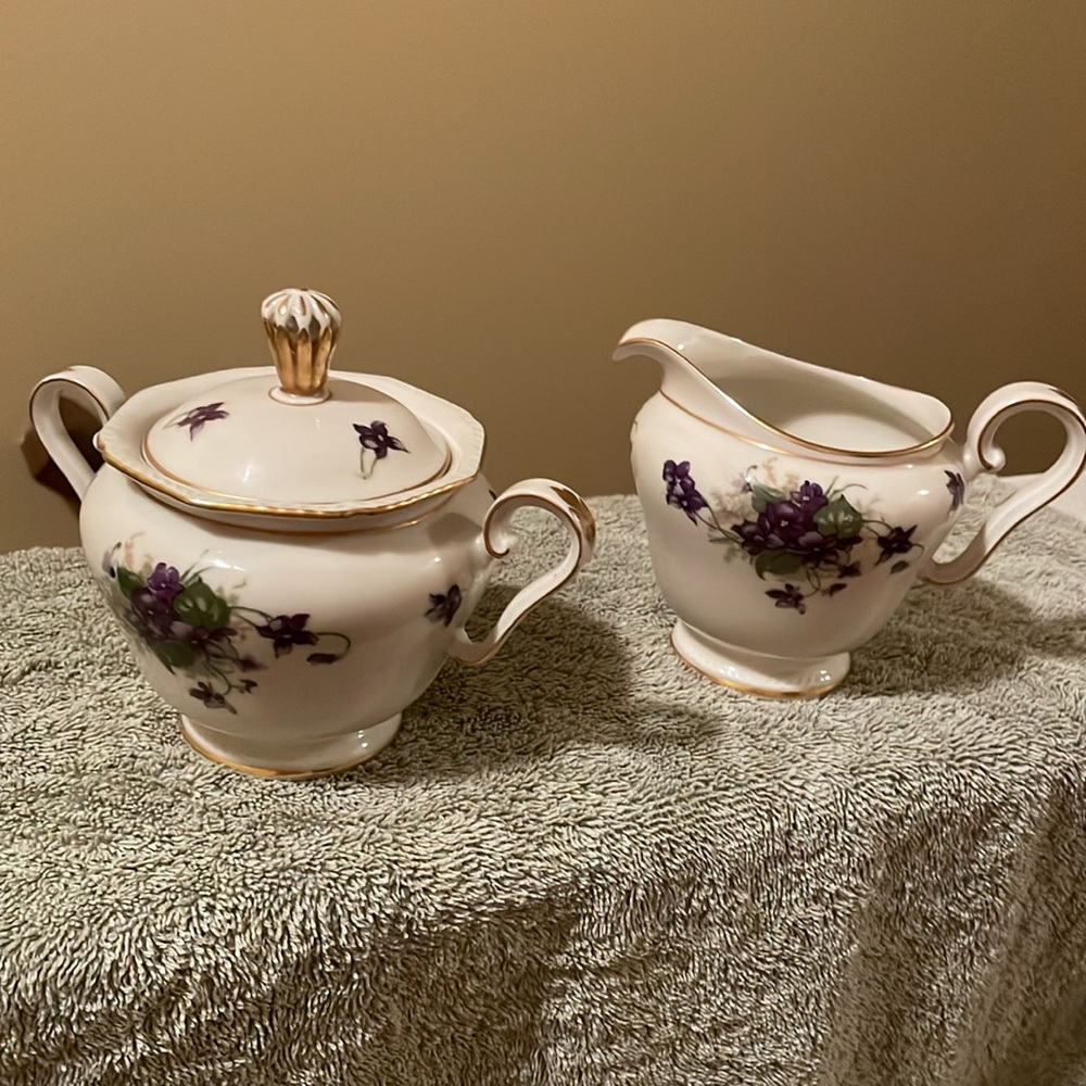 Royal Tettau Viola Sugar Bowl and Creamer Set